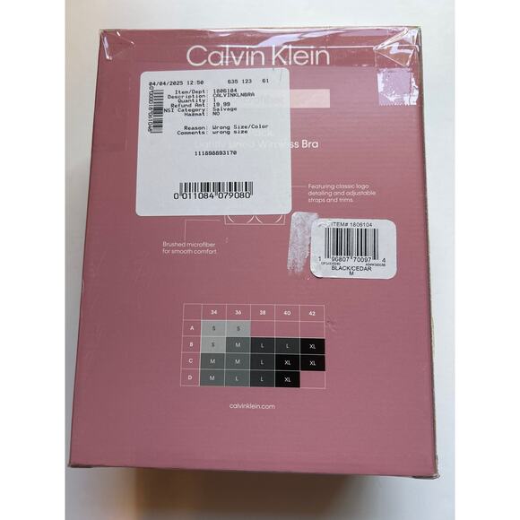 Calvin Klein Women's 2-Pack
Lightly Lined Wireless Bra, Black/ Cedar, Medium NWT - Picture 2 of 3